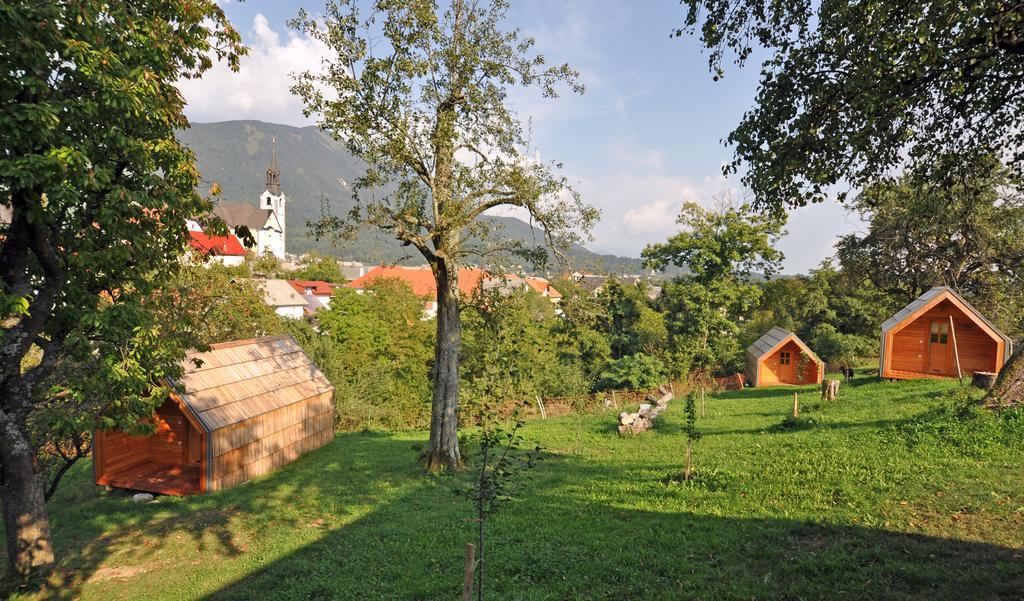 Вилла Glamping Organic Farm Slibar Тржич Экстерьер фото