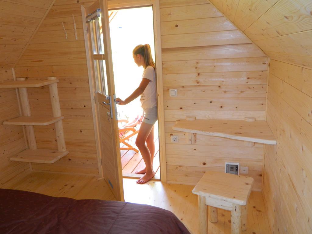 Вилла Glamping Organic Farm Slibar Тржич Экстерьер фото