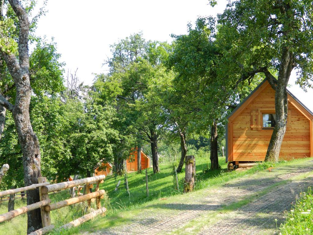 Вилла Glamping Organic Farm Slibar Тржич Экстерьер фото