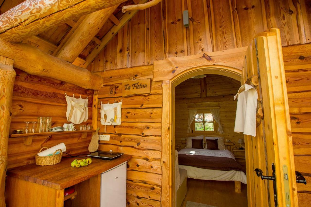 Вилла Glamping Organic Farm Slibar Тржич Экстерьер фото