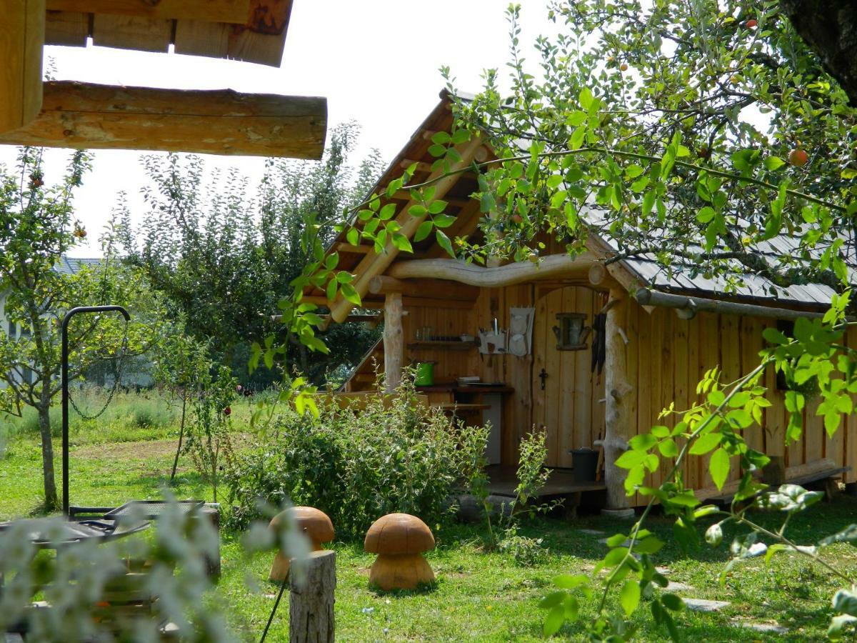 Вилла Glamping Organic Farm Slibar Тржич Экстерьер фото